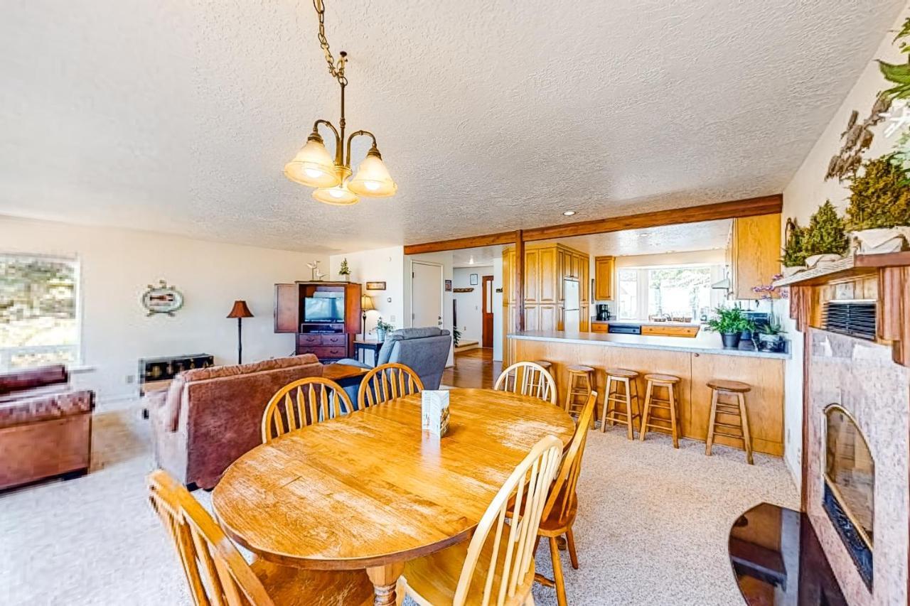 Beach Time Getaway Lincoln City Extérieur photo
